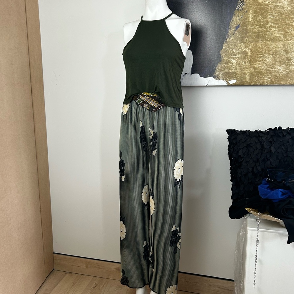Ribbed Olive Green Big Floral Wide-Leg Pants